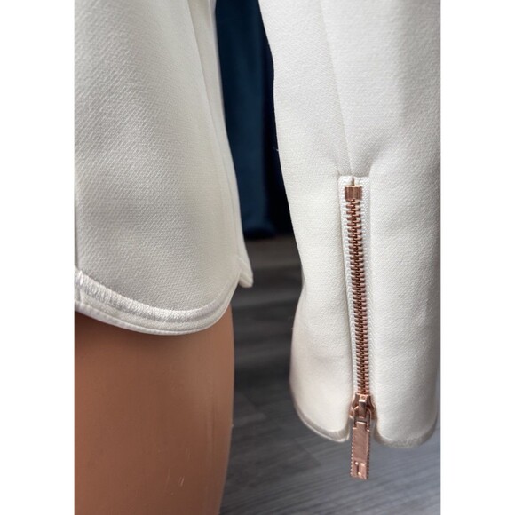Ted Baker White Scallop Crepe Jacket TB5 Rose Gold Hardware Full Zip Lined US 12 - Picture 4 of 10